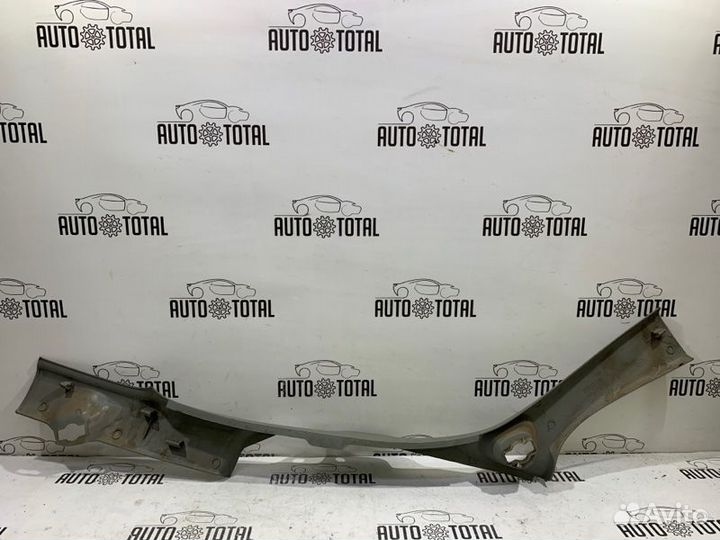 Накладка порога левая Renault Symbol K7JA700 2005