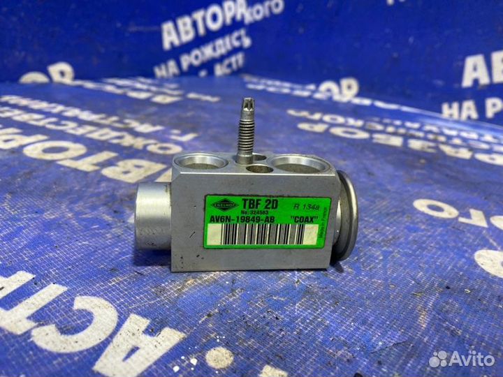 Клапан кондиционера Ford Focus 3 седан pnda 2012