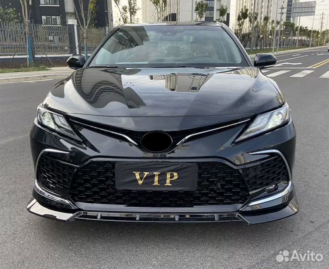 Решетка бампера Toyota Camry V75 Tuning