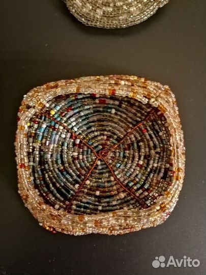 Шкатулка из бисера