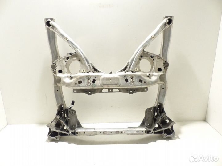 Передний подрамник BMW G30 G11 G12 бмв