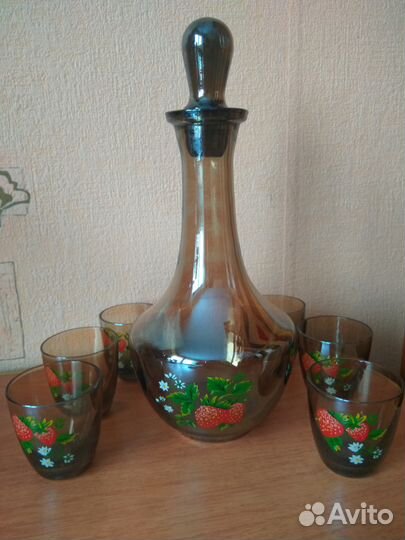 Графин и стопки