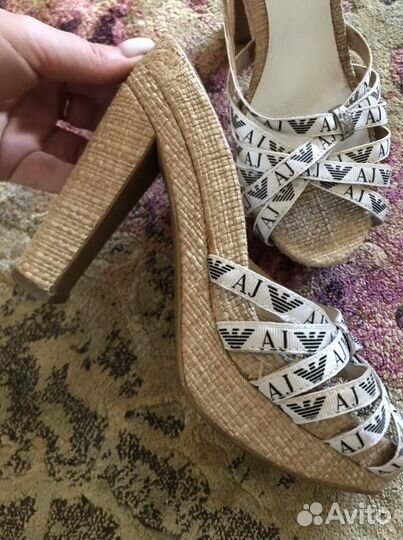 Босоножки Армани 36 размер