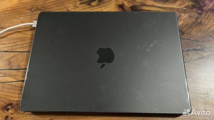 Ноутбук Apple MacBook Pro 14