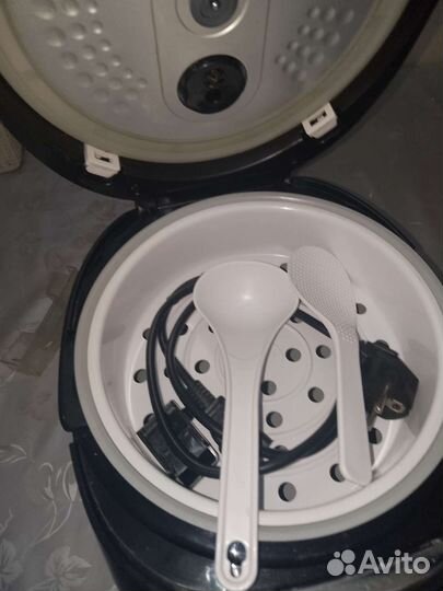 Мультиварка redmond