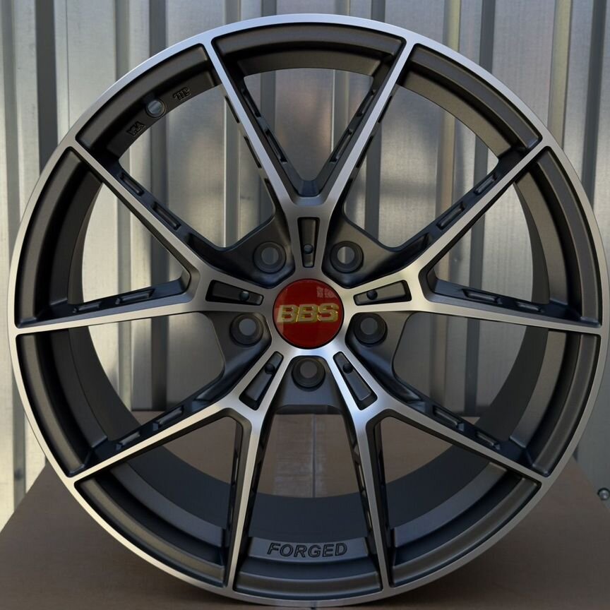 Литые диски Powcan 8.5×R18 5×114.3