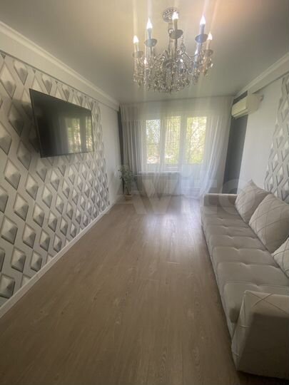 2-к. квартира, 57 м², 4/5 эт.