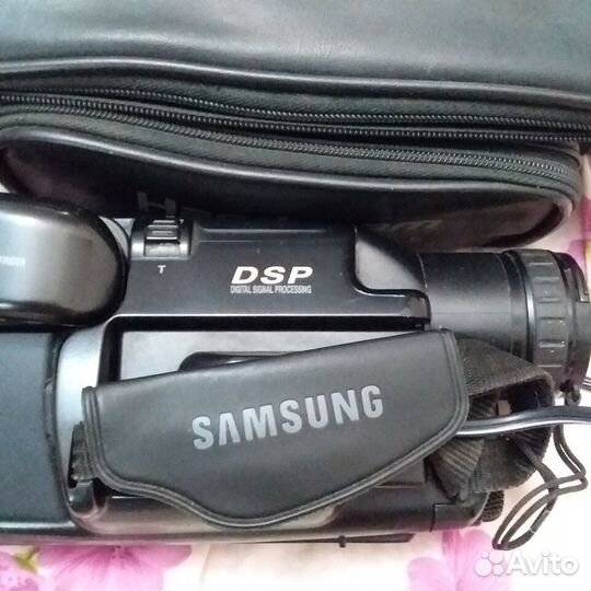 Видеокамера Samsung VP-J55, формат видео 8