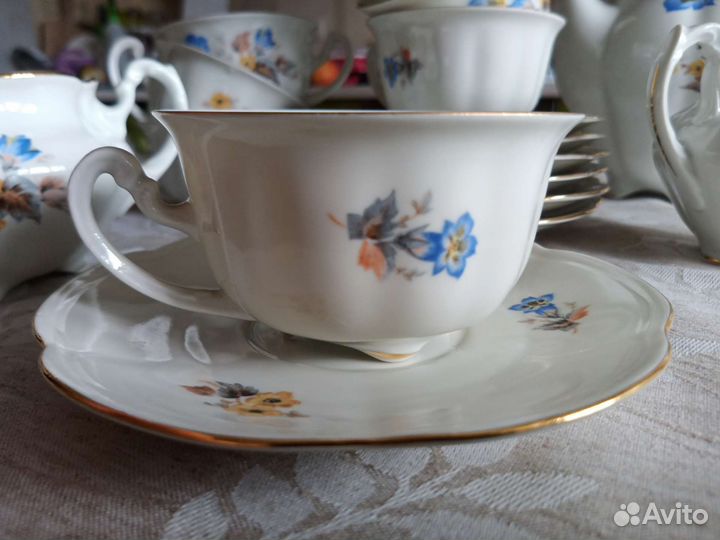 Сервиз чайный фарфор