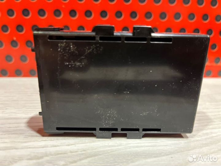 Блок комфорта Lexus Nx 300H Z10 X2ARY32T 2021