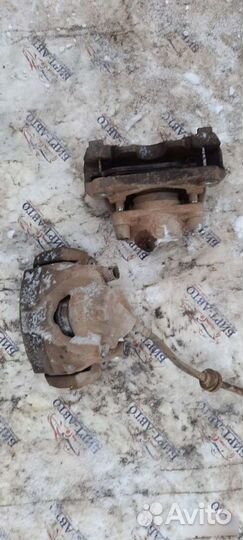 Суппорт тормозной Renault Duster