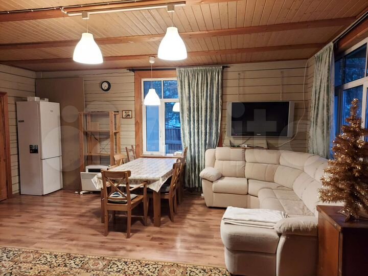 Дом 170 м² на участке 15 сот.