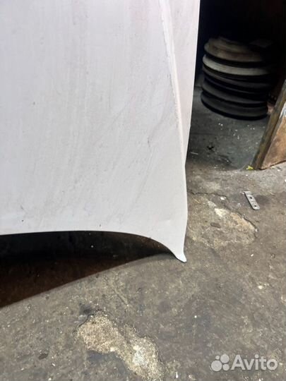 Капот Mitsubishi Chariot N94W 4G64 1999