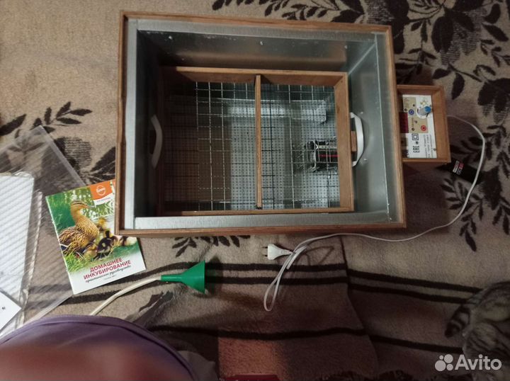 Инкубатор для яиц блиц 48