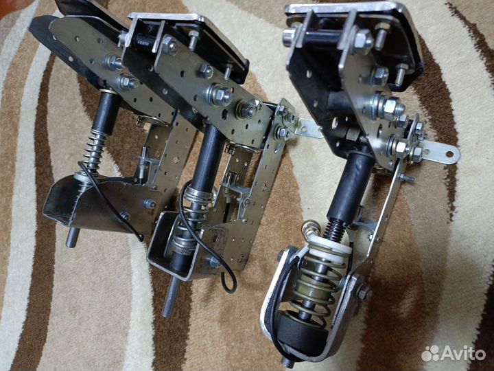 Педали для симрейсинга