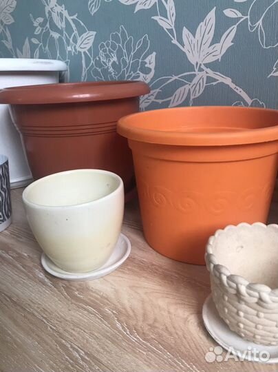 Горшок кашпо для цветов комплектом