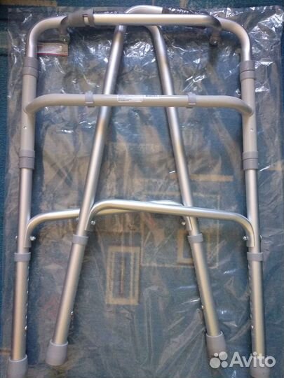 Ходунки шаговые новые