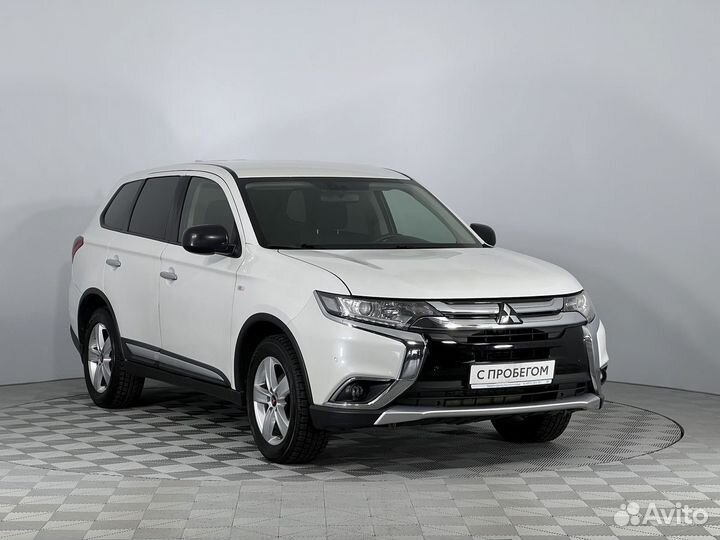 Mitsubishi Outlander 2.0 CVT, 2017, 153 408 км
