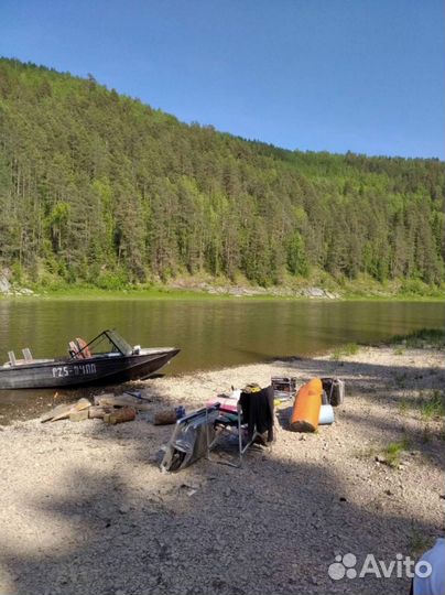 Катер Днепр