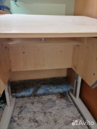 Растущая парта и стул