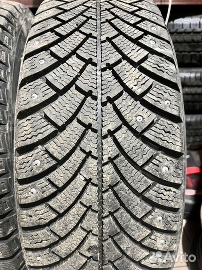 Bfgoodrich G-Force Stud 215/65 R16