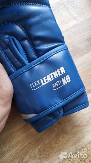 Боксерские перчатки 12 oz clinch