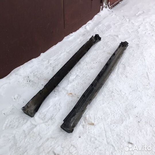 Порог накладка порога Nissan Juke F15 Ниссан Жук