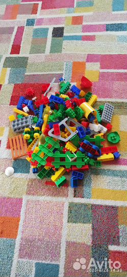 Конструктор пластиковый