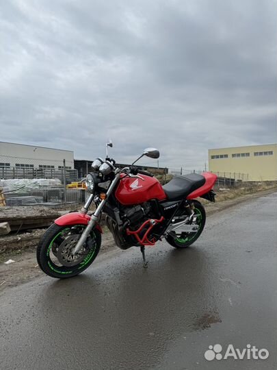 Honda cb400sf