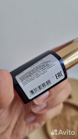 Помада Estee Lauder