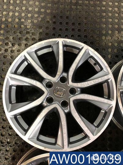 Диски R18 Honda Б/у Литые