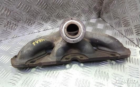 Выпускной коллектор бензиновый BMW 7 F01 (4BA07C70