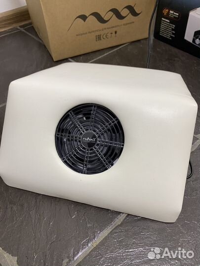 Вытяжка для маникюра