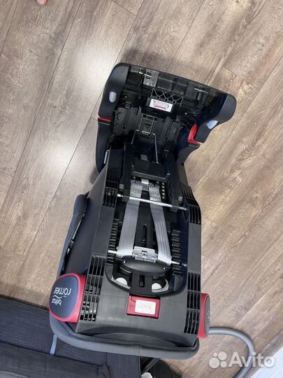 Детское автокресло britax romer