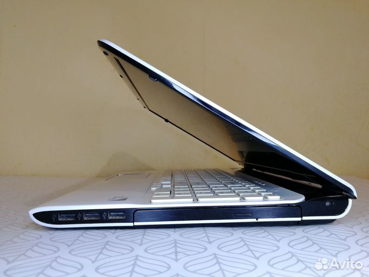 Для учебы Intel\ 4GB\ 320 GB