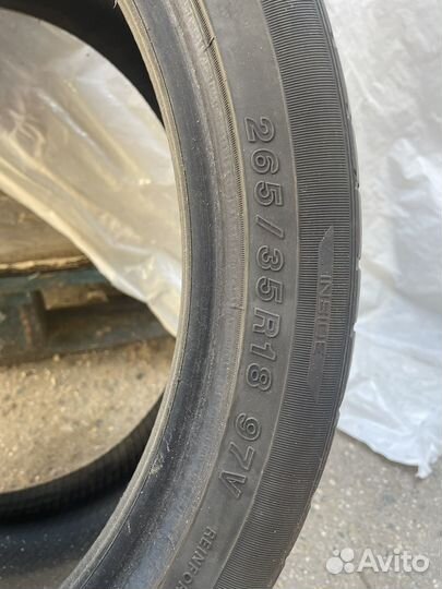 Yokohama Advan S.4 265/35 R18