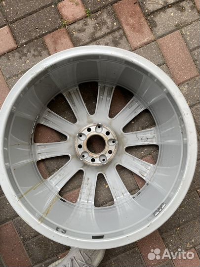 Литые диски r 20