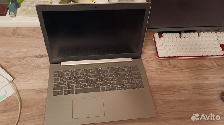 Lenovo ideapad 320 15abr