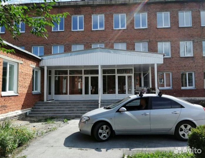 Пластиковые двери с установкой. Входная группа
