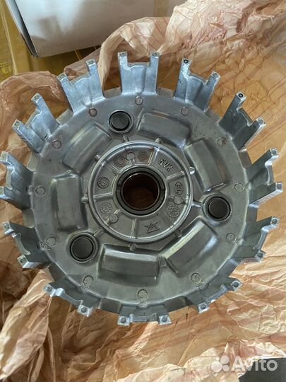 Корзина дисков сцепления Yamaha XT660