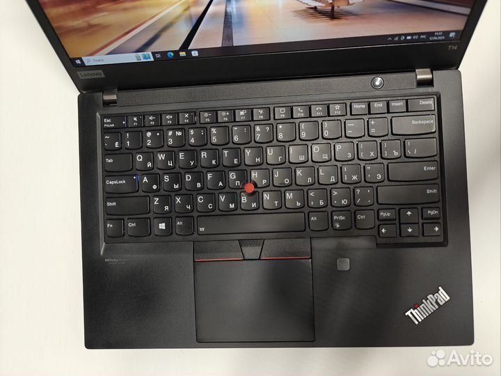 Lenovo ThinkPad T14 Gen2 Ryzen 5pro 5650 / 16gb