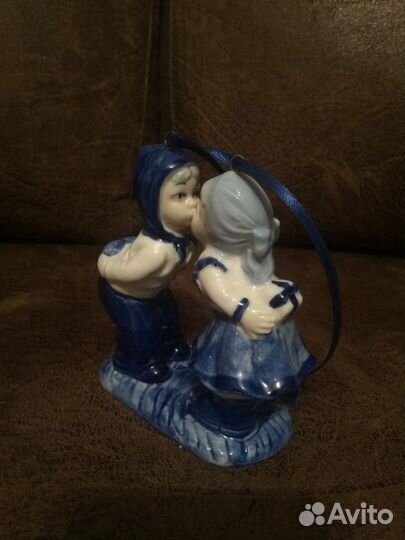 Фарфоровые статуэтки елочная игрушка подсвечник