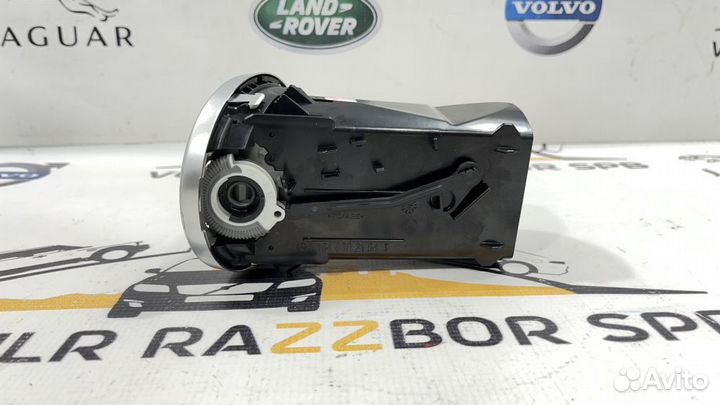 Дефлектор торпеды центральный Mercedes ML W164