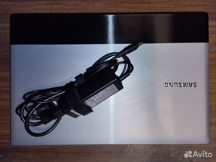 Ноутбук Samsung