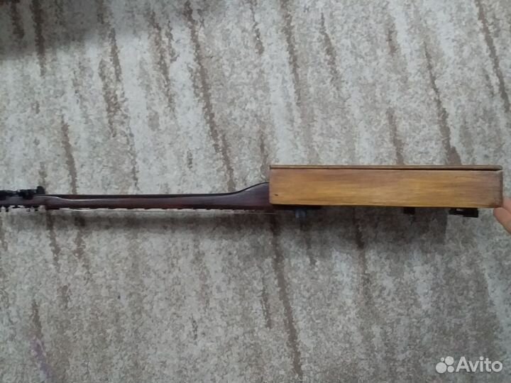 Акустическая гитара cigar box guitar