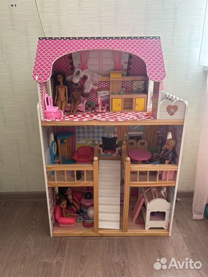 Домик кукольный деревянный