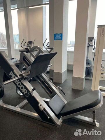 Тренажёры для фитнес-центра