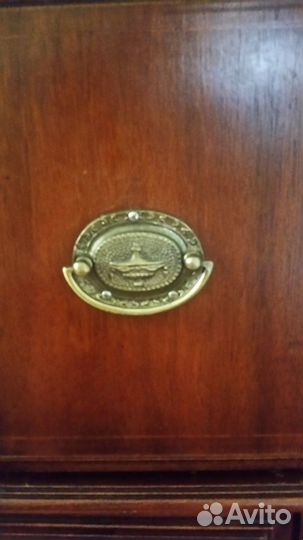 Элитная тумба под тв из массива