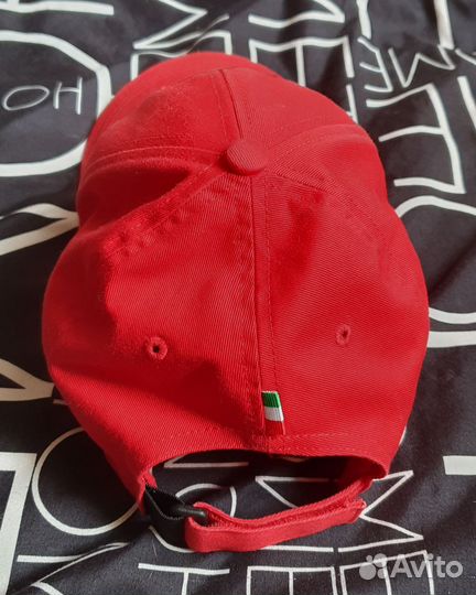 Настоящая красная кепка/бейсболка 