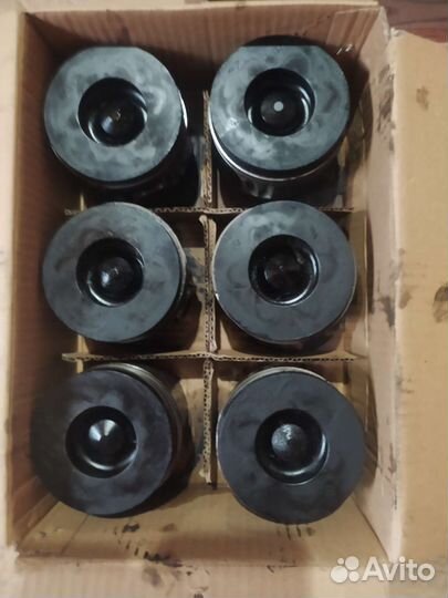 Поршня toyota land cruiser 100 4,2 дизель